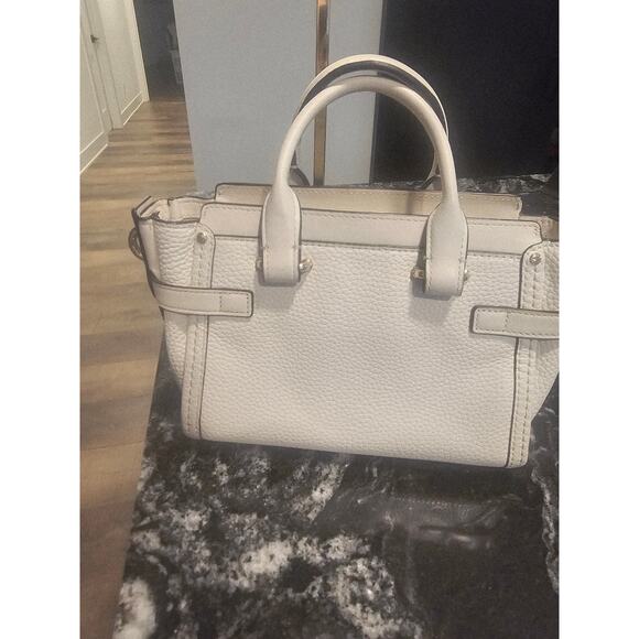 Coach mini Swagger - Picture 3 of 16